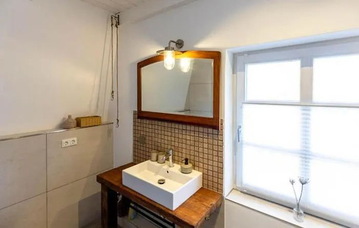 Brick House In Secluded Setting * Wingst